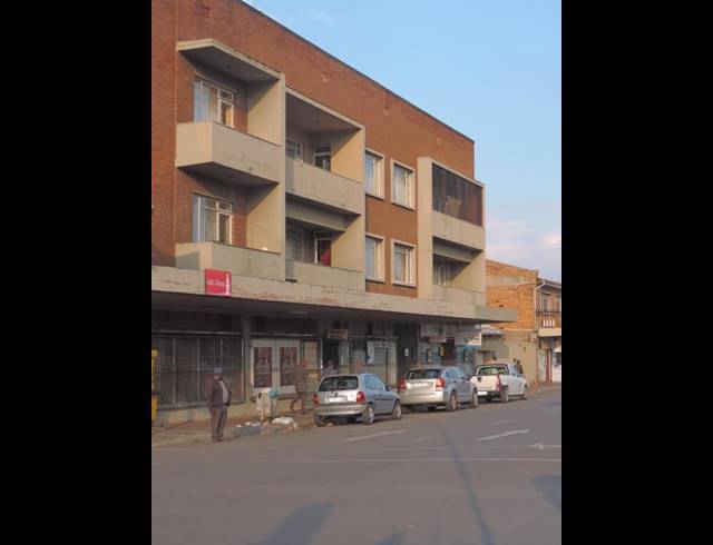 BUSINESS FOR SALE IN GERMISTON CENTRAL